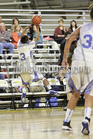 Blue Ridge Yellow Jackets vs Chinle Wildcats Girls Basketball