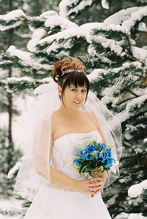 Snow Wedding Bride Kodak Pentax 645n Canon Portra Ektar MinsonWe