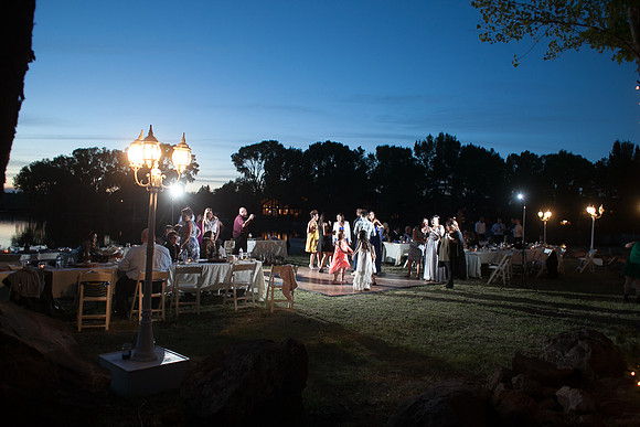 Modern Mountain Wedding in Arizona lakeside brian minson photography